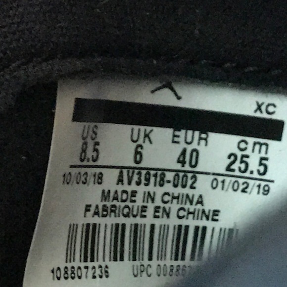 WOMEN’S AIR JORDAN 1 RET LOW - Picture 9 of 10